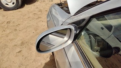 2001-03 Saturn L100 Driver Left Side Mirror Door Mounted Oem Silver 12U 21019867