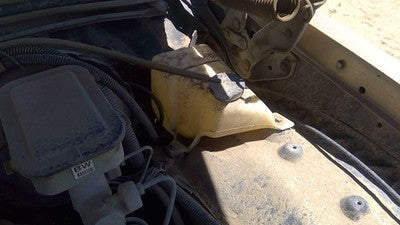 1985 Olds 88 Windshield Washer Fluid Reservoir With Pump Oem Wiper Tank