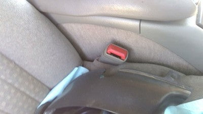 1998 Chevy S10 Blazer Passenger Right Front Seat Belt Buckle Receiver Gray 92H