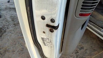 01-07 Grand Caravan Driver Left Front Door Latch With Rods/Cables Oem 5109863Aa