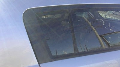 10-16 Kia Sportage Passenger Right Rear Vent Window Back Door Glass With Frame