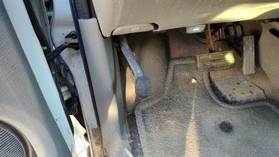 2001 Grand Caravan Parking Brake Pedal Assembly Oem Complete Emergency Unit