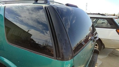 1995 S10 Blazer Driver Left Rear Upper Corner Moulding On Quarter Panel Oem