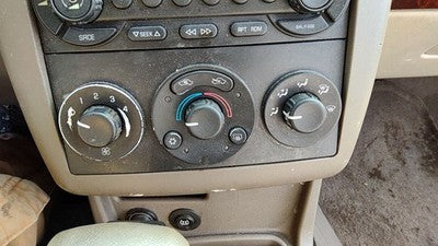 04-08 New Style Malibu Temperature Control Module In Dash Heater Ac Head Unit