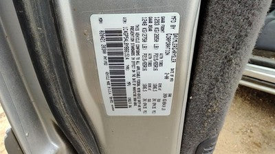96-00 Town & Country Passenger Right Front Spindle Steering Knuckle Wh Wheel Hub