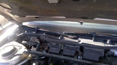 1994 Olds Eighty Eight Windshield Wiper Cowl Vent Trim Panel Oem Grille