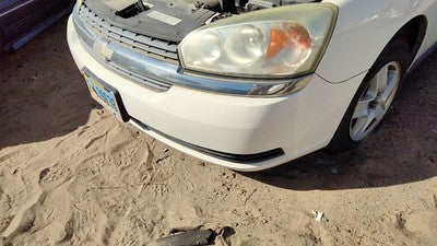 2004-2005 Chevy New Style Malibu Front Bumper Cover Assembly Oem White 40U