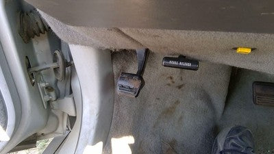 1991 Cutlass 2 Door Parking Brake Pedal Assembly Oem Complete Emergency Unit
