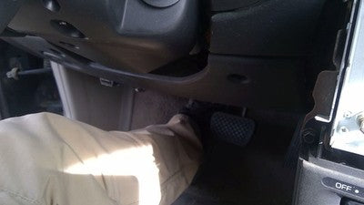 1997-1999 Saturn Sw2 Lower Dash Under Column Knee Bolster Trim Panel Oem Gray