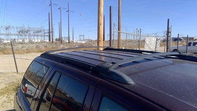 2006 Trail Blazer Luggage Rack Cross Bars Only Oem Roof