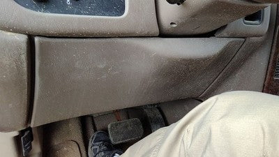 2000-2003 Ford Windstar Lower Dash Under Column Knee Bolster Trim Panel Oem Tan