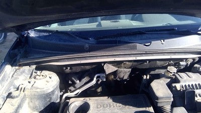 2011 Kia Sorento Windshield Wiper Cowl Vent Trim Panel Oem Grille