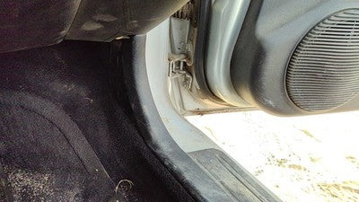 04 Mitsubishi Eclipse Passenger Right Lower Sill Step Moulding Trim Panel Black