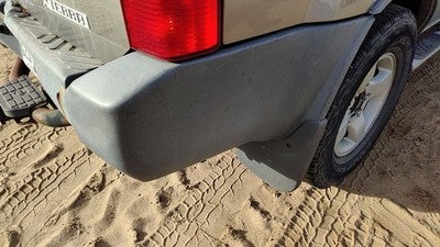 2000-2004 Nissan Xterra Passenger Right Rear Bumper End Cap Assembly Oem Back
