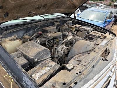 96-99 Chevy Silverado 1500 Complete Fuel Rail With Injectors Set Loaded Oem 5.7L