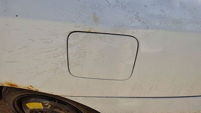 2001-2006 Hyundai Elantra Fuel Tank Door With Hinge Gas Lid Oem Filler White