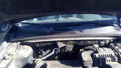 2011 Kia Sorento Windshield Wiper Cowl Vent Trim Panel Oem Grille