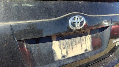 2005 Toyota Prius License Plate Trim Surround Panel Tail Trunk Finish 202 Black