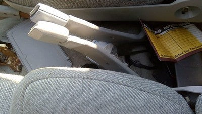 1991 Cutlass 2 Door Driver Left Front Seat Belt Buckle Receiver Oem Gray
