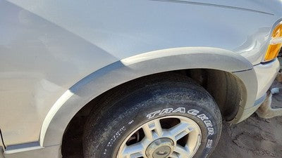 2002 Ford Explorer Passenger Right Front Wheel Flare Moulding Fender Silver Ts