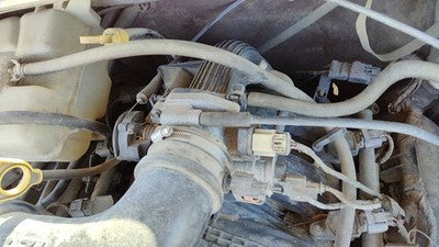 2004 Jeep Liberty Throttle Body Valve Oem With Sensors 3.7L 05114401Aa