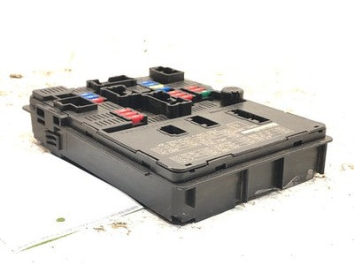 2013-15 Nissan Versa Power Supply Control Module Engine Compartment 284B7 1Hr0c