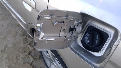 2002-2005 Honda Civic Fuel Tank Door With Hinge Gas Lid Oem Filler Silver