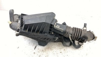 02-06 Sentra Complete Air Intake Cleaner Filter Box Housing With Tube Oem 1.8L