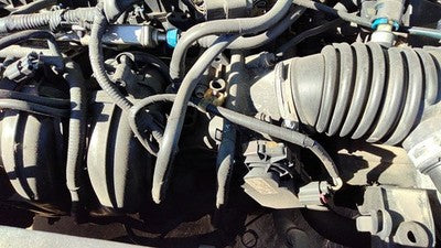 2004-2005 Mazda 3 Throttle Body Valve Assembly Complete Oem With Sensors 2.3L