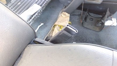 1993 Ford Van E150 Passenger Right Front Seat Belt Buckle Female Receiver Gray
