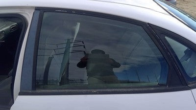 1996-2007 Ford Taurus Driver Left Rear Side Window Door Glass Oem Back