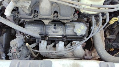 2004-2010 Chrysler Town & Country Left Valve Cover Oem 3.8L 4648980Ab