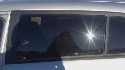 2010-16 Kia Sportage Driver Left Rear Side Window Door Glass Oem Back 834113W010