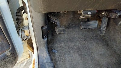 2005 Sierra 1500 Hd Parking Brake Pedal Assembly Oem Complete Emergency Unit