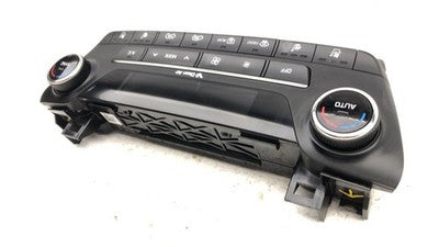 16-18 Hyundai Tucson Temperature Control Module In Dash Heater Ac Head Unit Oem