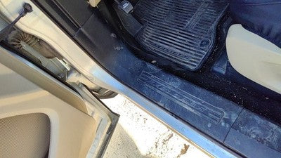 2016 Ford Explorer Driver Left Lower Kick Trim Panel Oem