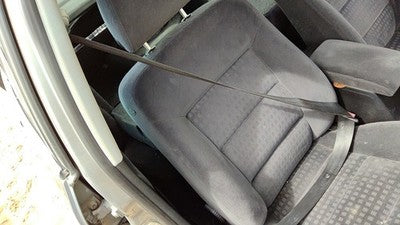 2002-2005 Vw Passat Passenger Right Front Seat Belt Retractor Oem Shoulder Black