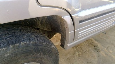 1994 Jeep Grand Cherokee Passenger Right Rear Moulding On Quarter Panel Silver