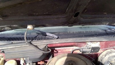 1988 Gmc Sierra 2500 Windshield Wiper Cowl Vent Trim Panel Oem Grille