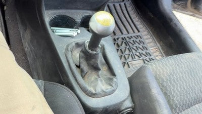 03-07 Ion Floor Shifter Lever Assembly Shift Unit Manual Transmission Black 19E