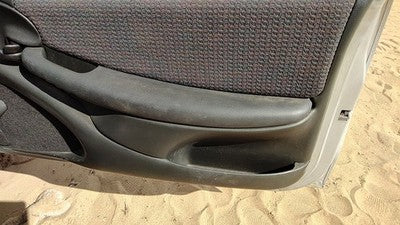 00-02 Sunfire Passenger Right Inside Door Trim Panel 2 Door Coupe Graphite 12G