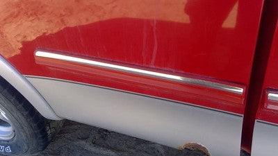 1998 Ford F150 Passenger Right Rear Moulding On Quarter Panel Oem Red