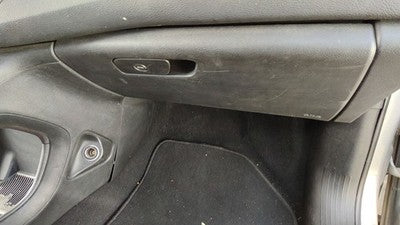 2015-2017 Chrysler 200 Glove Box Assembly Complete Door With Latch Oem Black X9