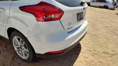 2015-2018 Ford Focus Rear Bumper Cover Assembly Oem Back White Yz F1Ez17906Baptm