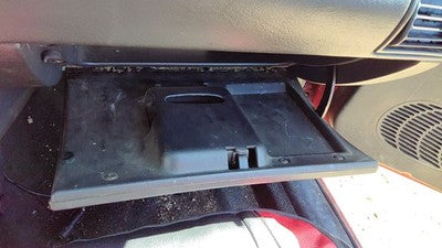 2003 Chevy Cavalier Glove Box Assembly Complete Door With Latch Oem Graphite 12C