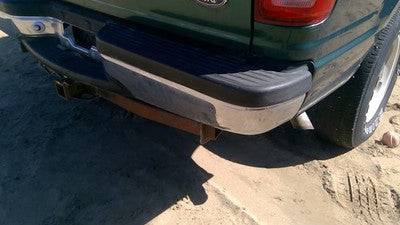 1997-2002 Ford Expedition Rear Chrome Bumper Assembly With Brackets Oem