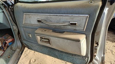 Chevy Caprice Passenger Right Front Inside Door Trim Panel Only Oem Gray