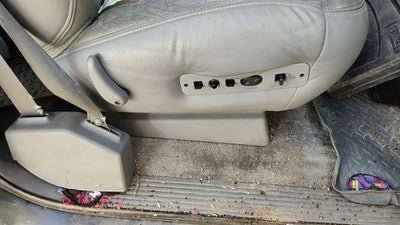1999 Chevy Suburban Passenger Right Power Seat Track With Motors Only Oem