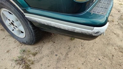 1996 S10 Blazer Driver Left Rear Moulding Bumper End Cap Oem Green