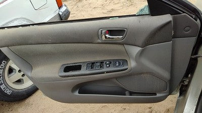 05-06 Toyota Camry Driver Left Front Door Trim Panel With Master Switch 95 Stone